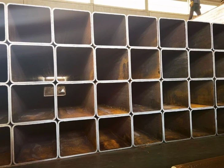 HOT FINISHED SQUARE HOLLOW SECTIONS